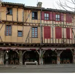 7 CLOCHERS MIREPOIX